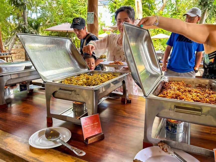 Cancun: Chichen Itza, Cenote & Valladolid Tour with Lunch - Valladolid: colonial highlights with limited time