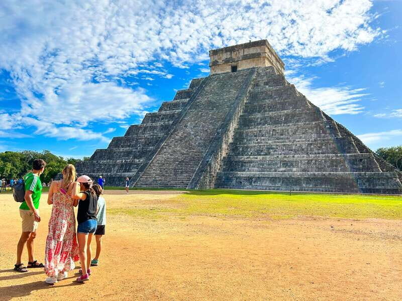 Cancun: Private Chichen Itza Tour, Cenote Swim, & Lunch - Valladolid Photo Stop (If You Choose the Option): Colonial Streets on a Tight Schedule