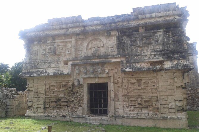 Chichen Itza and Cenote Full Day Tour from Playa del Carmen - Meeting Point and Pickup: The 7:00 AM Reality