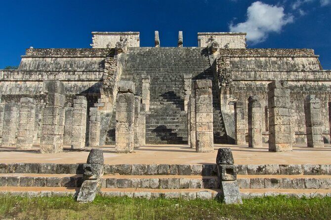 Chichén Itzá, Cenote and Valladolid with Lunch and transportation - The Mayan store stop: shop smarter, not harder