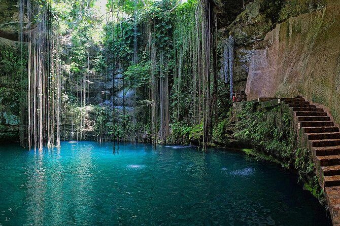 Chichen Itzá, Cenote Ik Kil, Valladolid Premium Small Group - Who should book this tour?