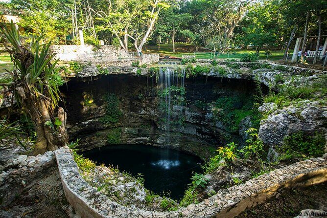 Chichen Itza, Cenote Sagrado and Valladolid from Cancun - Should You Book This Chichén Itzá + Cenote + Valladolid Tour?