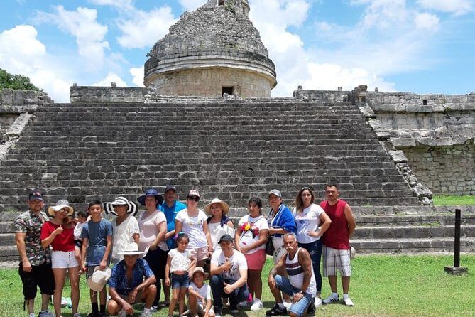 Chichen Itza deluxe tour - The “deluxe” extras: drinks, lunch, and the on-bus service