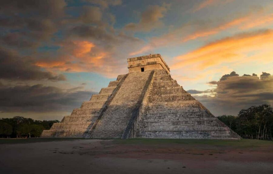 Chichén Itzá - Izamal - Cenote - Chichén Itzá, Izamal, and a Sacred Cenote in 10 Hours