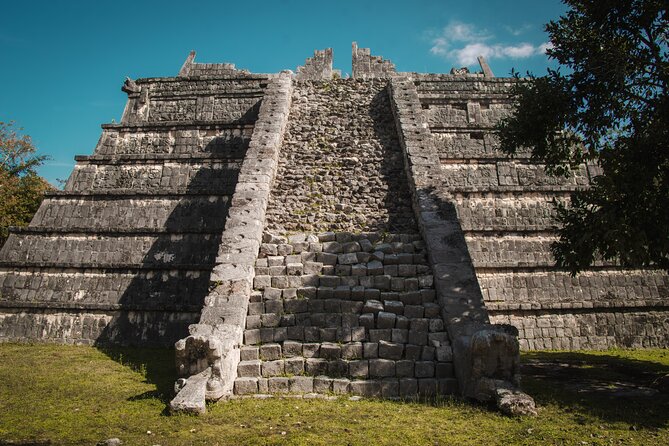 Chichen Itza Marvel of the World Early Morning Archaeologic Tour - El Castillo: what your 3-hour guided visit is really for