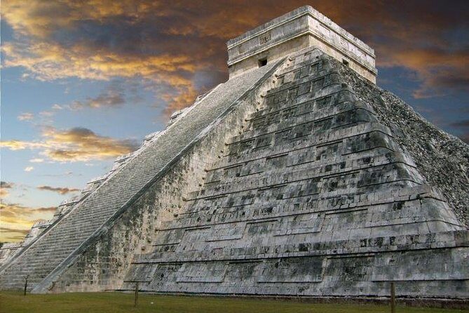 Chichen Itza Private Tour from Cancun - Yucatán Buffet Lunch: Fuel for a Long Day