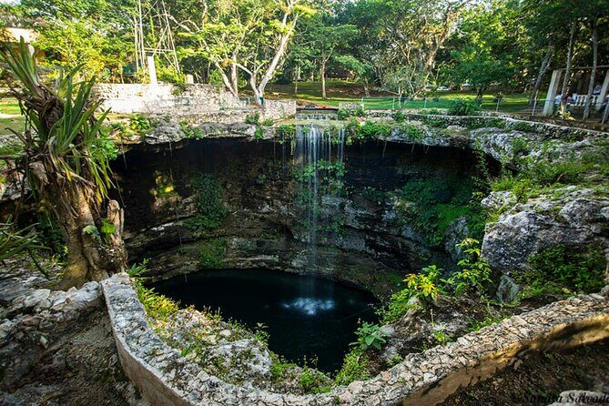 Chichen Itza Tour Options with Cenote Swim from Playa del Carmen - Who Should Book This Chichen Itza Cenote Swim Tour?