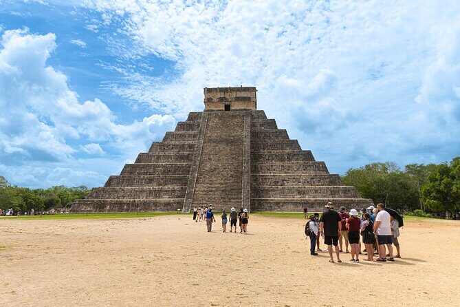 Chichen Itza Tour Options with Cenote Swim from Playa del Carmen - Cenote Saamal Swim: How the Sacred Cenote Stop Works