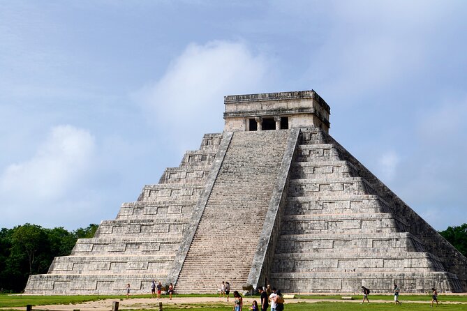 Chichen Itza Valladolid and Stunning Cenote - Private Tour - Key points at a glance