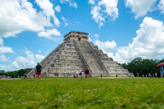Experience Chichén Itzá: Full Day Tour with Cenote & Valladolid - Cenote Maya Park: Cave Swim That’s Fun, But Manage the Crowds