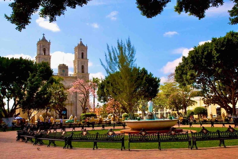 From Tulum: Chichén Itzá Tour, Cenote & Valladolid - Who should book this tour