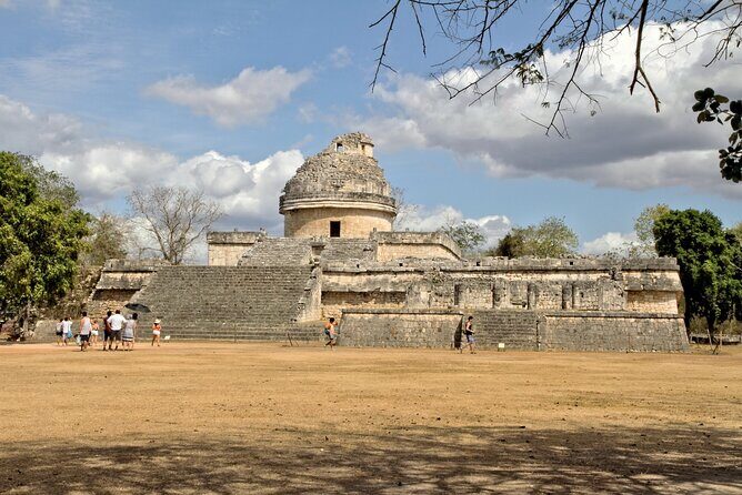 Luxury Chichen Itza Full-Day Adventure from Tulum City - Group size and pacing: why it feels manageable