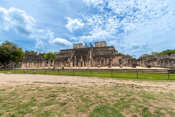 Riviera Maya: Chichen Itza Tour with Cenote - A 12-hour hit of Chichen Itza, Saamal cenote, and Valladolid