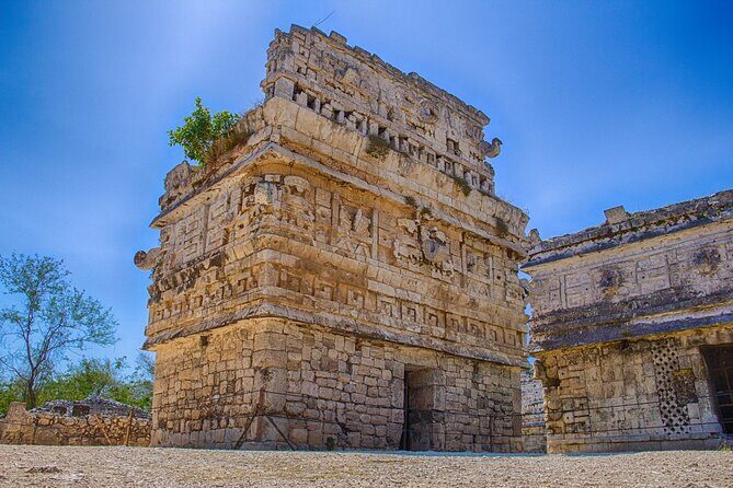 Small Group Tour to Chichen Itza, Cenote and Coba from Cancun - Lunch, ride comfort, and keeping your energy for 12–13 hours