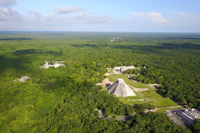 VIP Chichen Itza Private Tour - Luxury Car - Stop 2: Cenote San Lorenzo Oxman for Rope-Jump Fun or Stair Entry